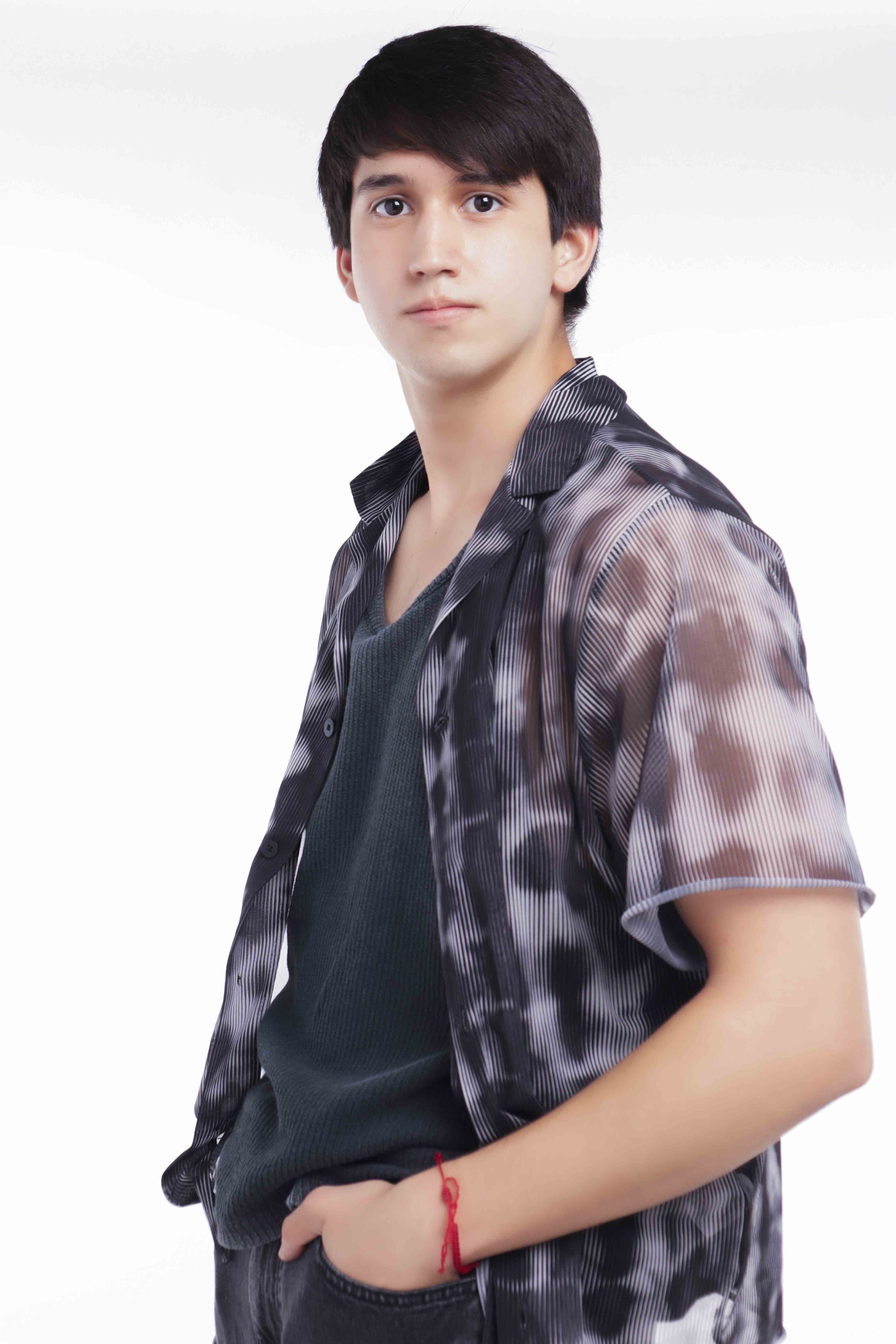 Derek Boyd Modeling Portfolio Image 22 - Fitness & Commercial